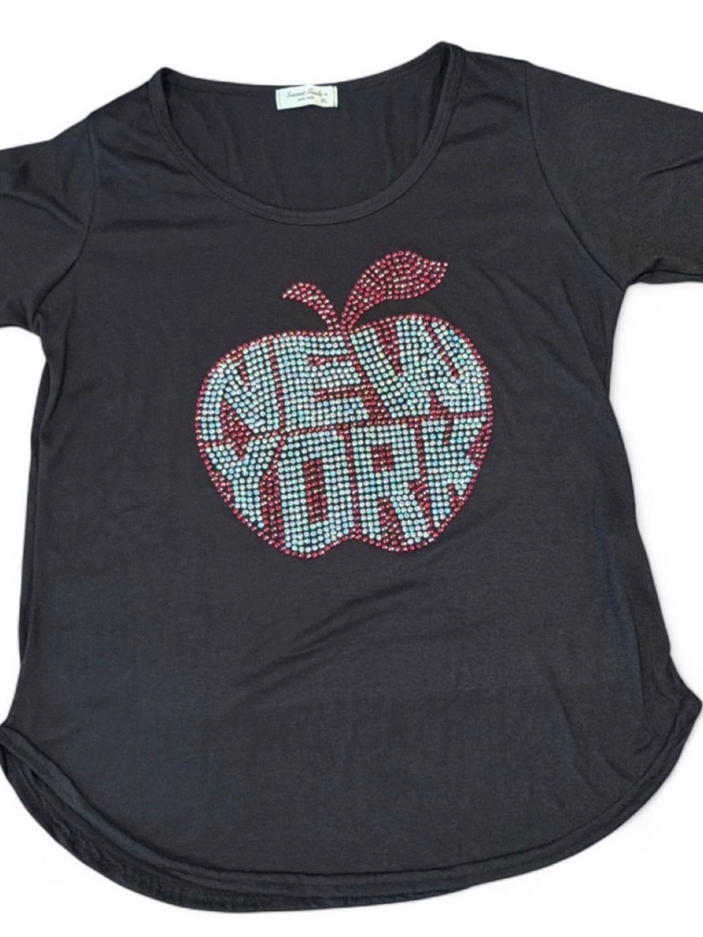 Black Short Sleeve Tee with Rhinestone "New York" Apple Graphic